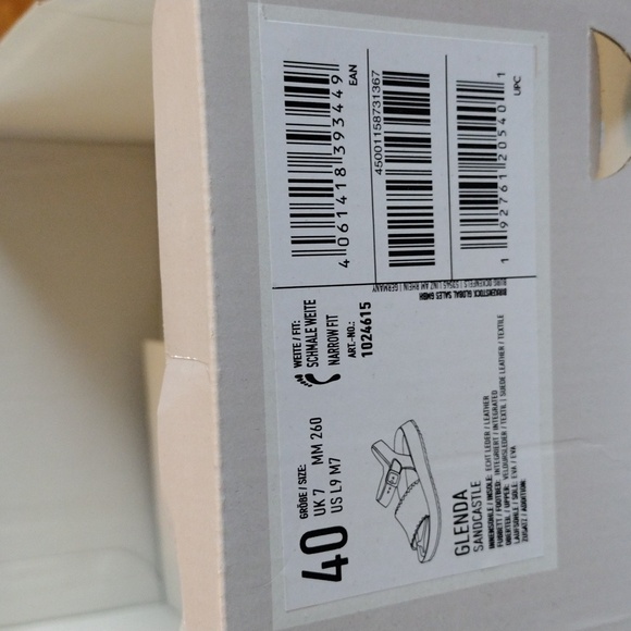 Birkenstock Sandals- Size 40 (9-9.5) Cream with Gold Buckle- Papillo Glenda NWT - Picture 6 of 8